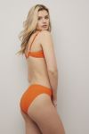 Bikinibh med spiler og mønster oransje