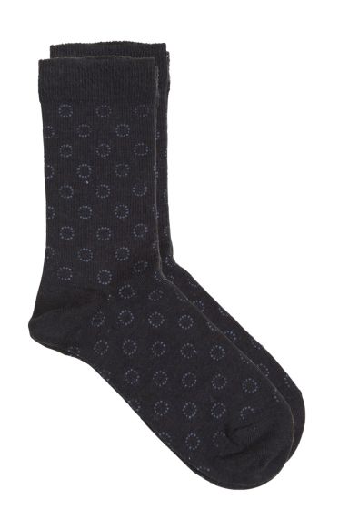 Tynne, glattstrikkete sokker fremstilt av en eksklusiv blanding av merinoull og natursilk
